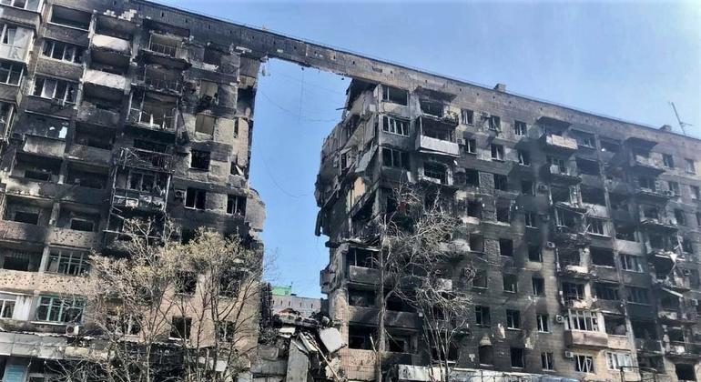 Наряду с Алеппо и Газой, Мариуполь стал одним из мрачных символов домицида. 